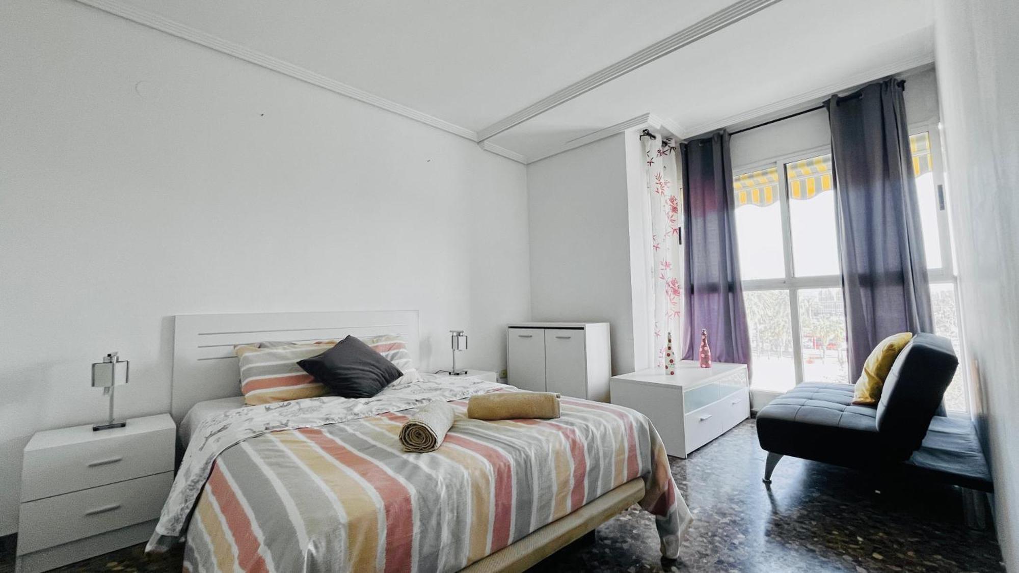 Apartamento Compartido Con Vista Al Puerto Valencia Daire Dış mekan fotoğraf