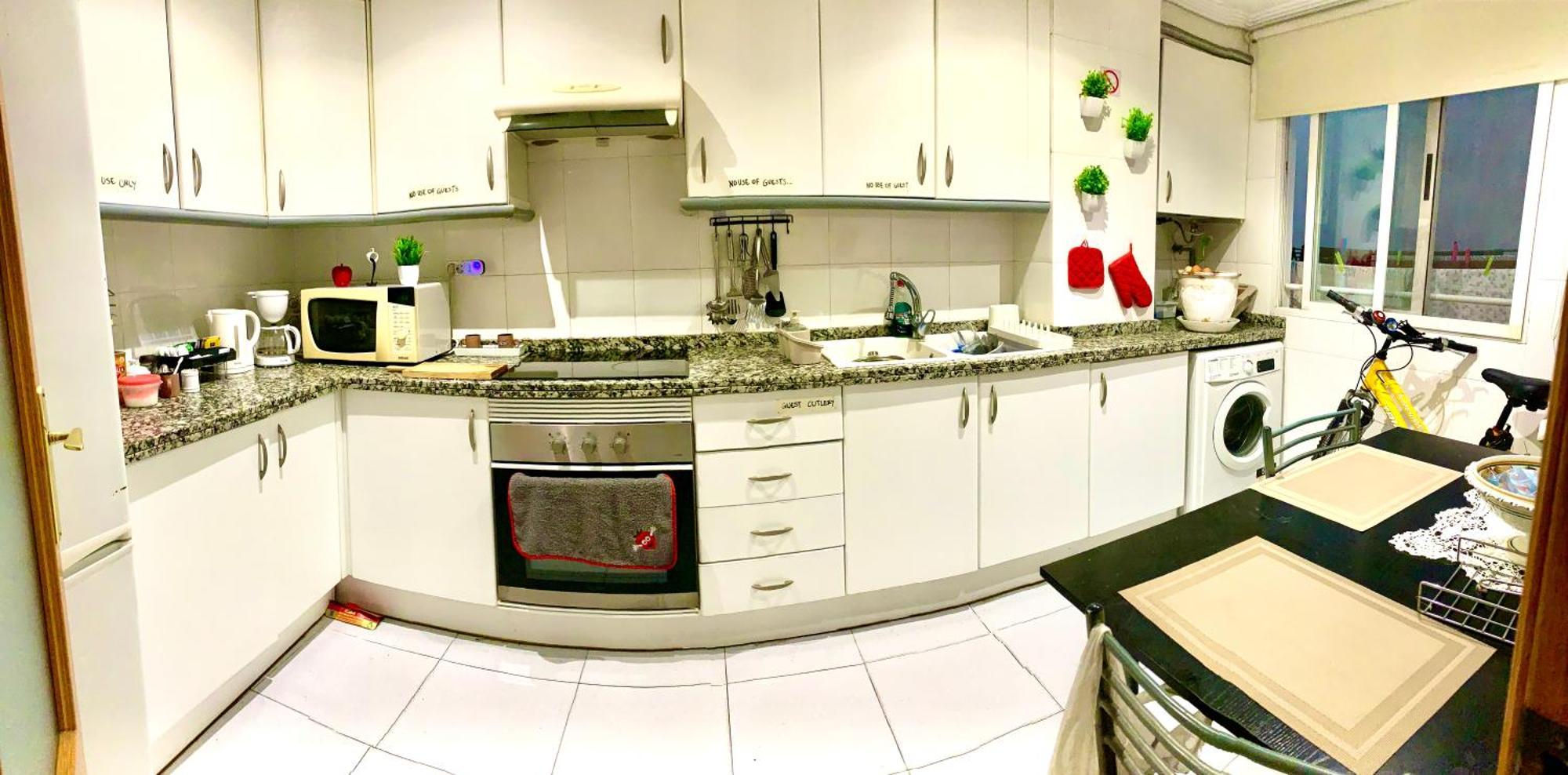 Apartamento Compartido Con Vista Al Puerto Valencia Daire Dış mekan fotoğraf